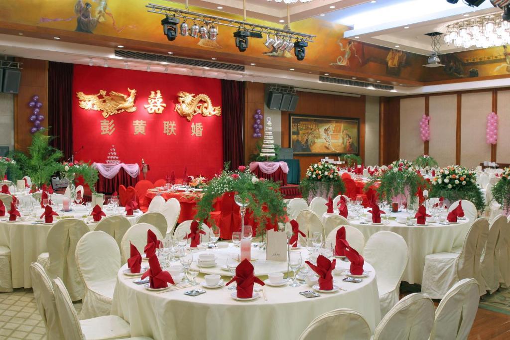 Harriway Garden Hotel Houjie Донгуан Екстериор снимка